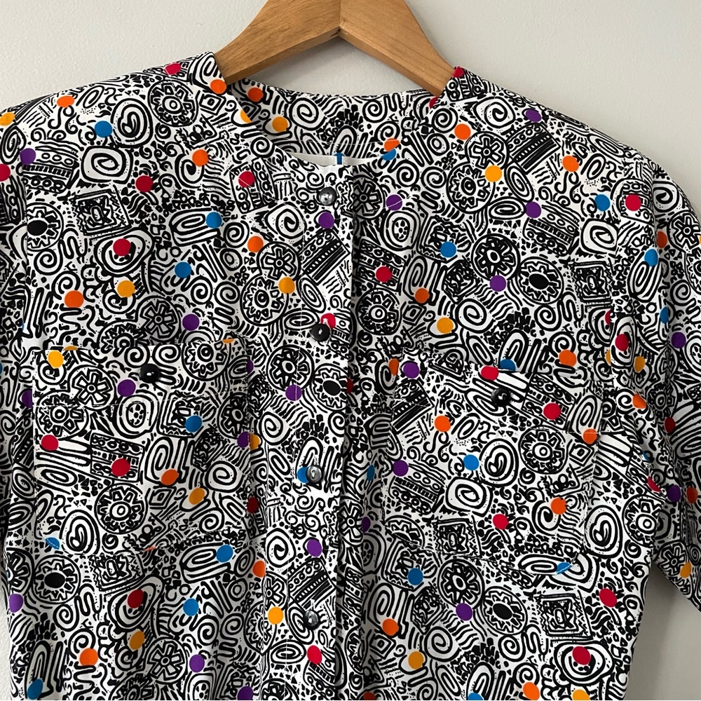 3/$20 Vintage 90s funky printed black and white midi dress with pleated skirt - Picture 4 of 9